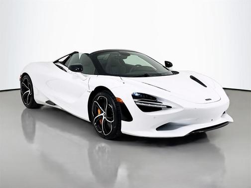 2026 McLaren 750S Base