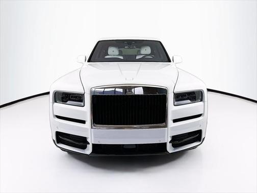 2024 Rolls-Royce Cullinan Base