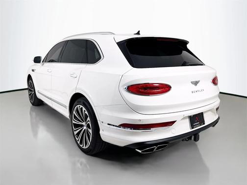 2022 Bentley Bentayga V8