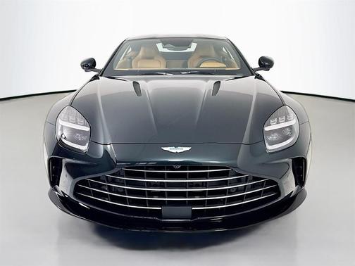 2026 Aston Martin Vantage Base
