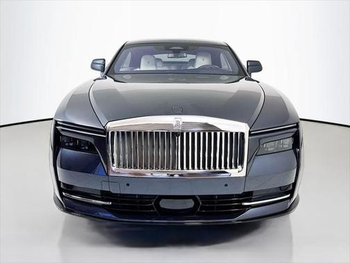 2024 Rolls-Royce Spectre 