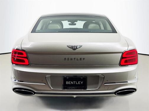 2026 Bentley Flying Spur 