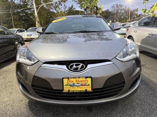 2016 Hyundai Veloster Base