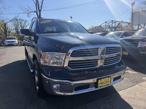 Maximum Steel Metallic Clearcoat 2017 RAM 1500 Big Horn