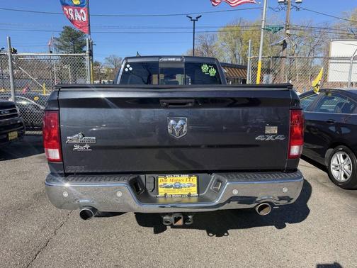 Maximum Steel Metallic Clearcoat 2017 RAM 1500 Big Horn