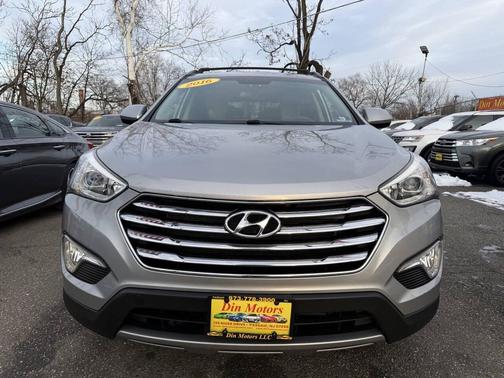 2016 Hyundai SANTA FE SE