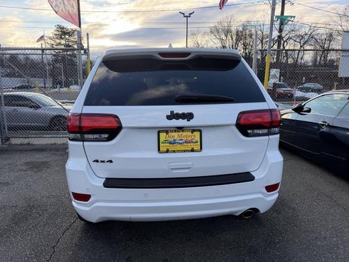 2020 Jeep Grand Cherokee Altitude