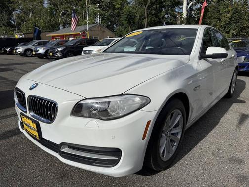 2014 BMW 528 528i xDrive AWD 4dr Sedan