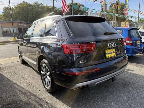 2018 Audi Q7 3.0T Premium Plus