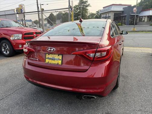 2016 Hyundai SONATA SE