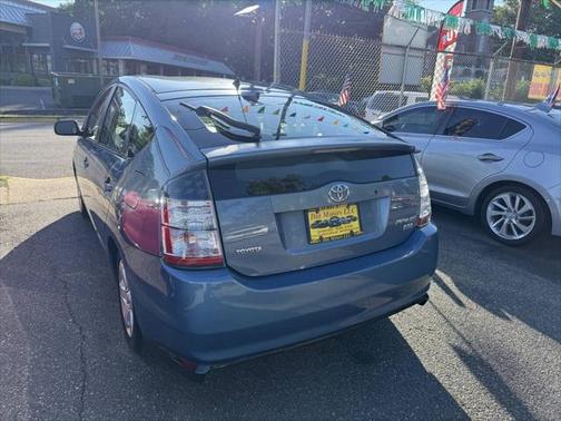 2005 Toyota Prius Base