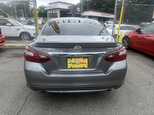 2017 Nissan Altima 2.5 SR