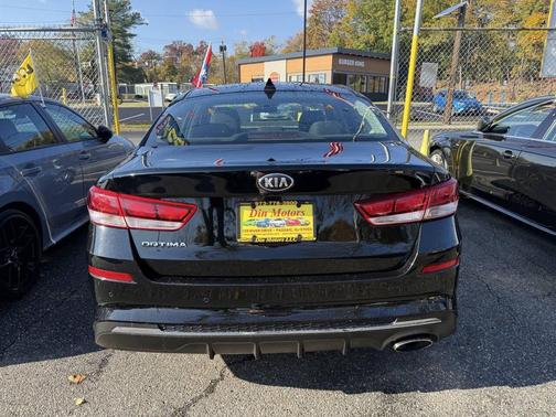 2019 Kia Optima LX