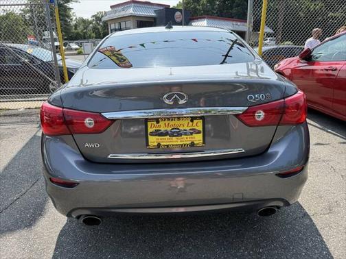 2015 INFINITI Q50 Sport
