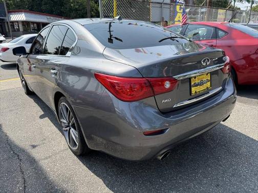 2015 INFINITI Q50 Sport