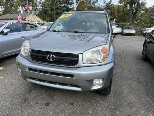 2004 Toyota RAV4 Base