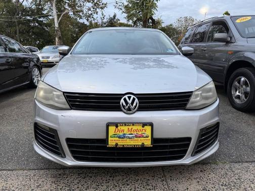 2011 Volkswagen Jetta SE