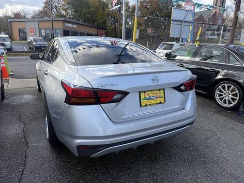 2020 Nissan Altima 2.5 S 4dr Sedan