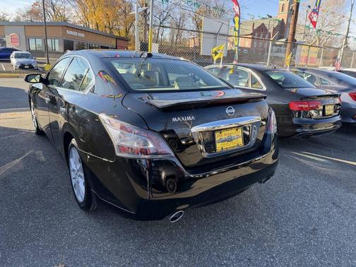 2014 Nissan Maxima SV