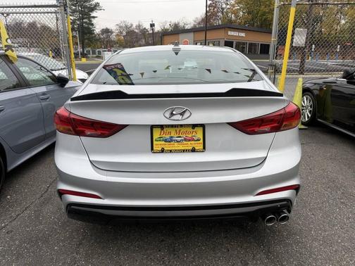 2018 Hyundai ELANTRA Sport