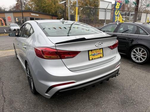 2018 Hyundai ELANTRA Sport
