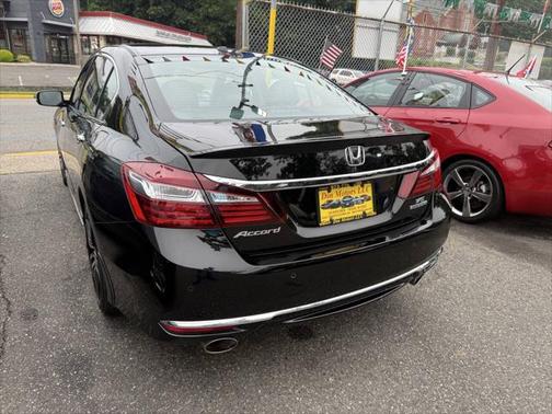 2016 Honda Accord Touring 4dr Sedan