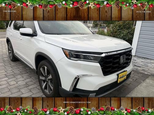 2023 Honda Pilot Touring 8-Passenger