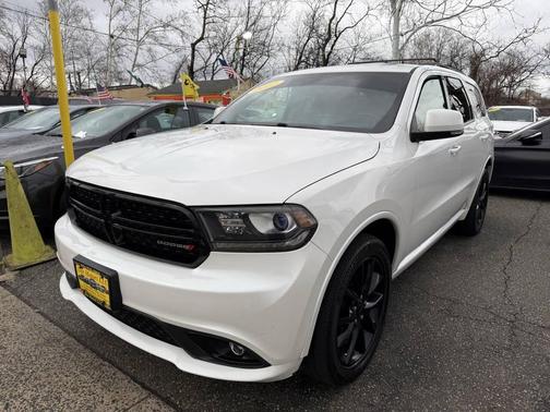 White 2017 Dodge Durango GT