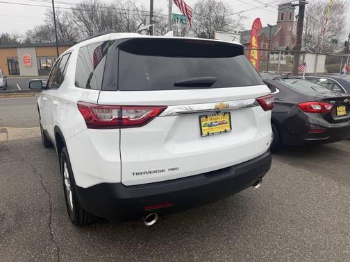 2020 Chevrolet Traverse LT Cloth