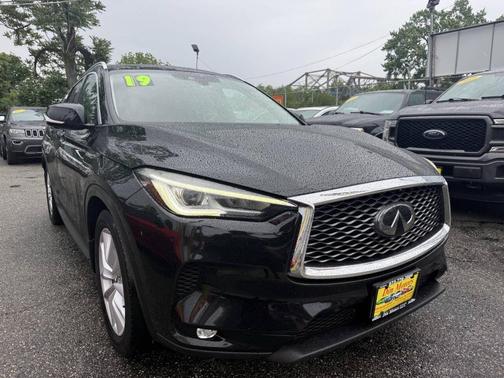 Black 2019 INFINITI QX50 ESSENTIAL
