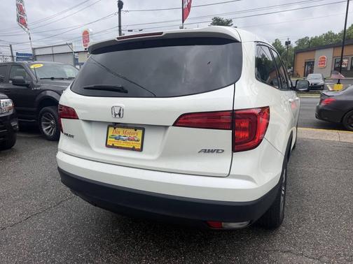 Off White 2016 Honda Pilot EX-L