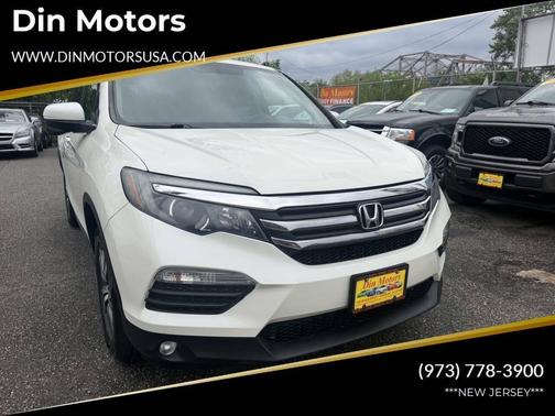 Off White 2016 Honda Pilot EX-L
