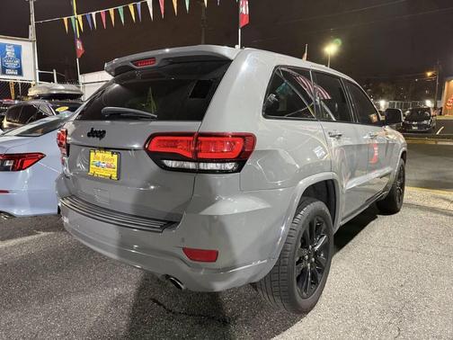 2019 Jeep Grand Cherokee Altitude