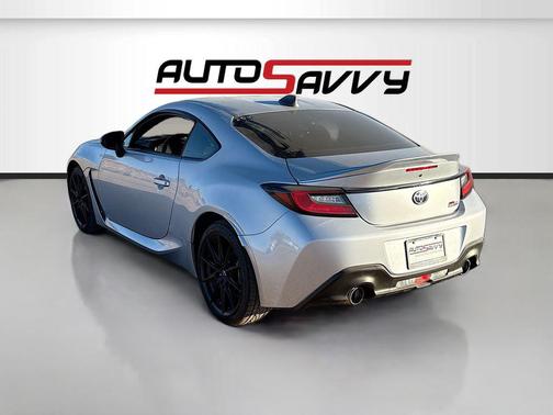 2024 Toyota GR86 Premium