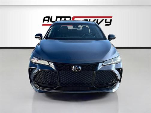 2019 Toyota Avalon Touring