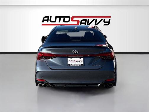 2019 Toyota Avalon Touring