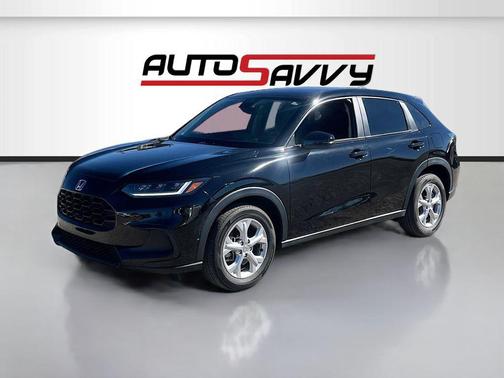 Crystal Black Pearl 2024 Honda HR-V LX