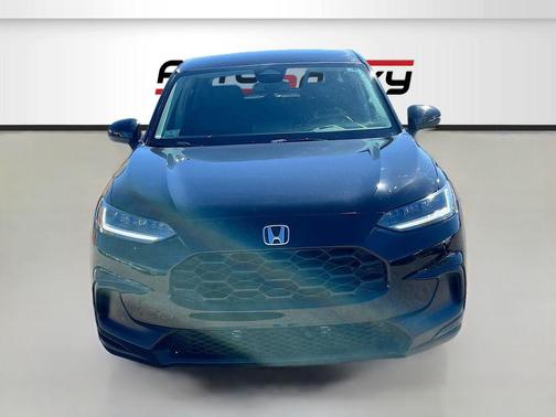 Crystal Black Pearl 2024 Honda HR-V LX