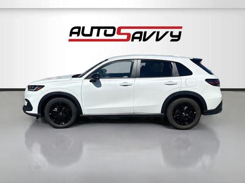 Pearl 2026 Honda HR-V AWD Sport