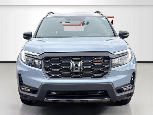 Sonic Gray Pearl 2023 Honda Passport AWD TrailSport