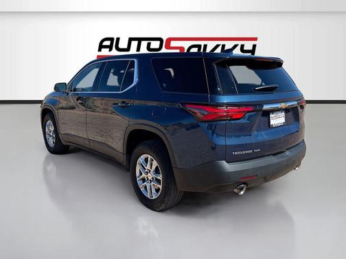 Northsky Blue Metallic 2023 Chevrolet Traverse LS