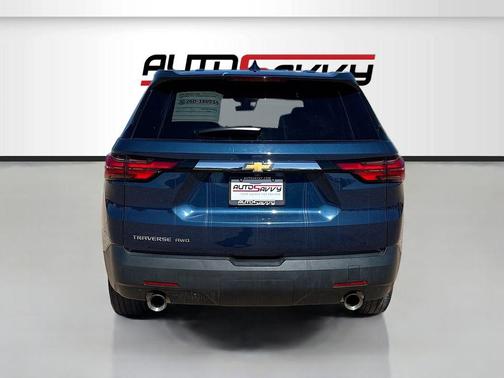 Northsky Blue Metallic 2023 Chevrolet Traverse LS
