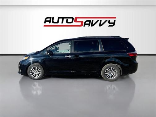 2018 Toyota Sienna XLE Premium