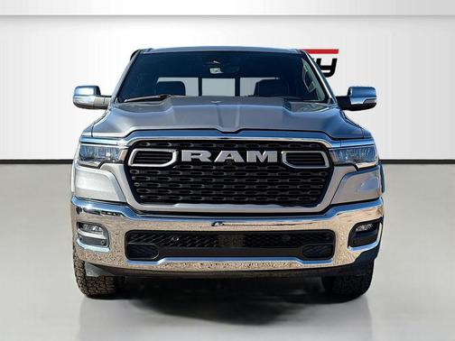 Billet Silver Metallic Clearcoat 2025 RAM 1500 Laramie