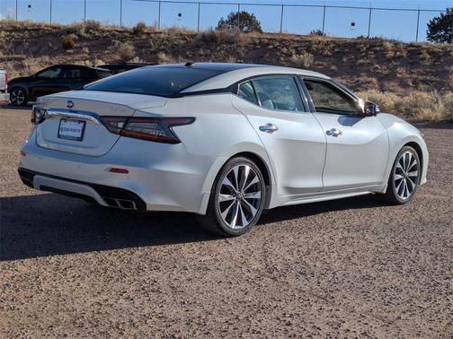 2022 Nissan Maxima 3.5 Platinum