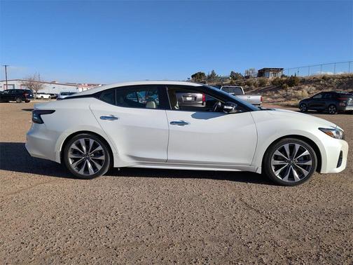 2022 Nissan Maxima 3.5 Platinum