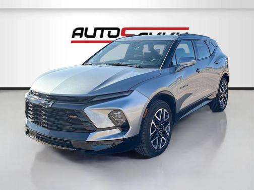 Sterling Gray Metallic 2024 Chevrolet Blazer RS