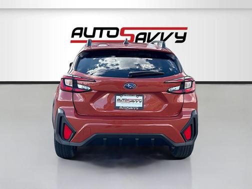 Sun Blaze Pearl 2025 Subaru Crosstrek Premium