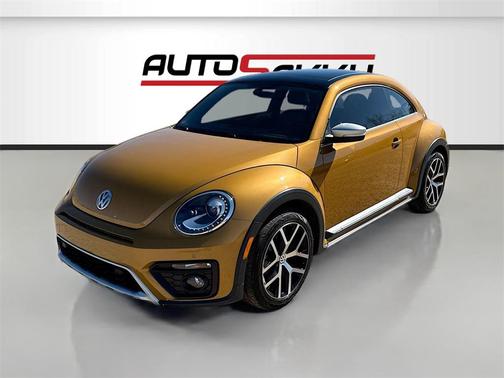 2017 Volkswagen Beetle 1.8T Dune
