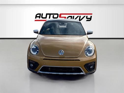 2017 Volkswagen Beetle 1.8T Dune